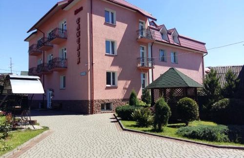 Truskavets House | Villa Kameliya