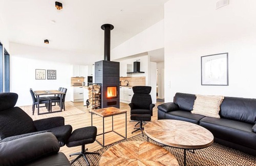 Porvoo House | Villa Karina - Beachfront with Jacuzzi