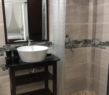 Altinho House | Villa Khatun Guesthouse
