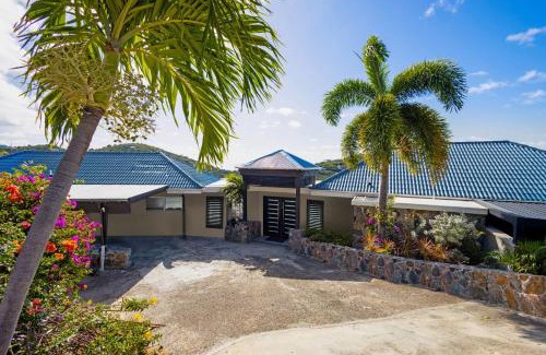 Estate Chocolate Hole and Great Cruz Bay Villa | Villa Kia Orana