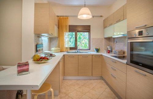 Katsimatika House | Villa Kiki Paxos Ozias