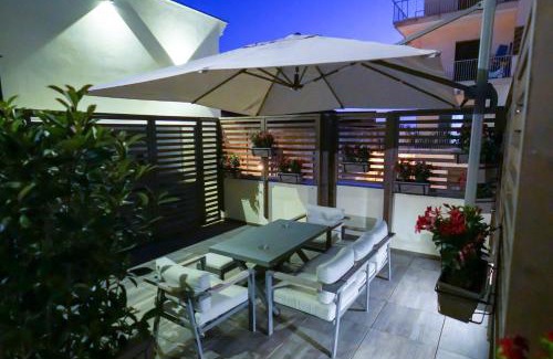 San Giorgio a Cremano Apartment | Villa Klaudia - charming house