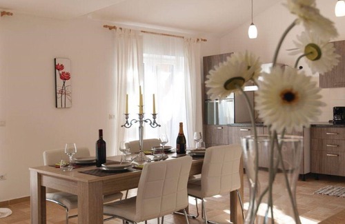 Kontesici Villa | Villa Kontešići 12 with Private Pool and Terrace
