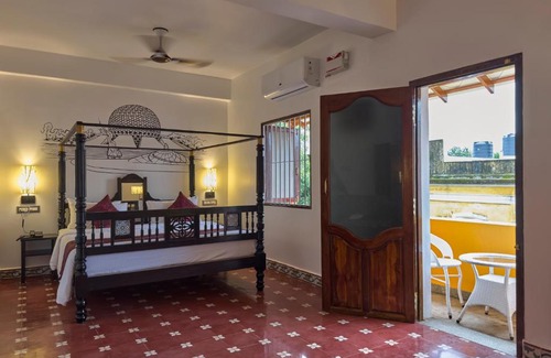 White Town Hotel | Villa Krish