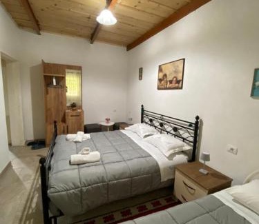 Okol House | Villa KRONI