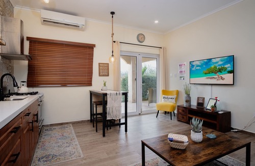 Alto Vista Apartment | Villa Kunuku with Private plunge pool
