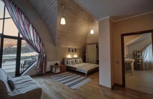 Transcarpathia Hotel | Villa Kvitka