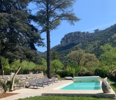 Mostuejouls Bed & Breakfast | Villa La Muse