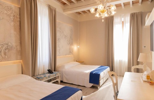 Mirandola Bed & Breakfast | Villa La Personala