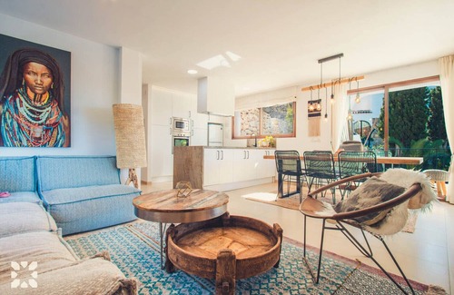 Fustera Villa | Villa LA QUINTA BLANCA by Abahana Villas