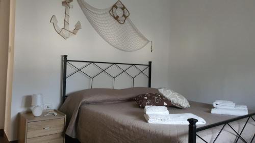 Arenella House | Villa La Sosta - 150m dal mare - Patio Privato e Areal Relax