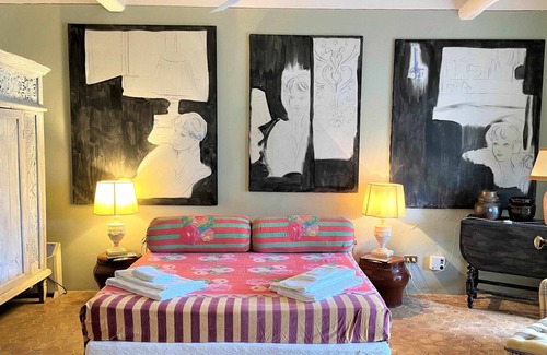 Pollara House | Villa La Vigna, in the bay of Pollara, with swimming pool