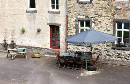 Hunerbach Villa | Villa Laubach