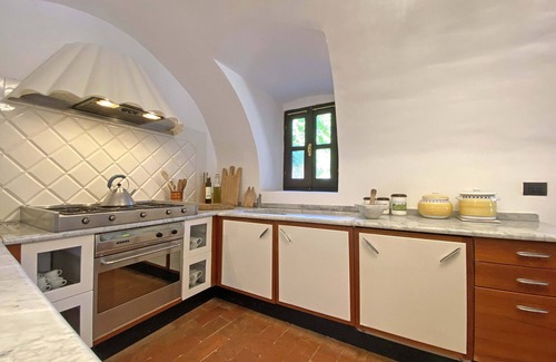 Beverino Villa | Villa Lavender 10p by VILLASRETREATS, w/Pool, BBQ, Kids area, near 5 Terre