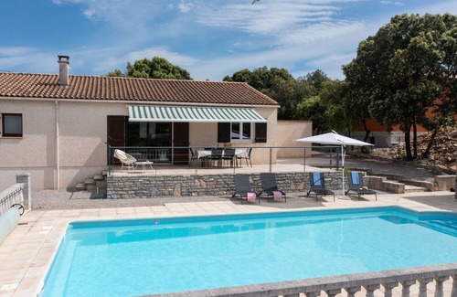 Argelliers Villa | Villa Le Cantagril: Discover its cozy spaces, beautiful views and inviting pool