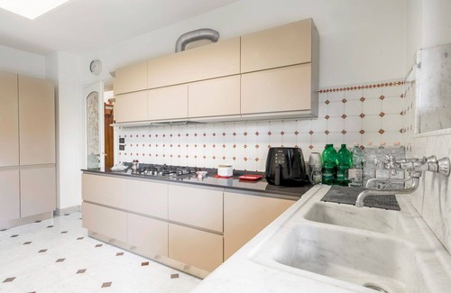 Forte dei Marmi Villa | Villa Le Fontanelle In Forte Dei Marmi with Ac