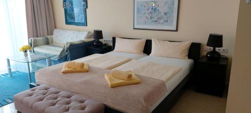 Mikolajki Bed & Breakfast | Villa Le Lux