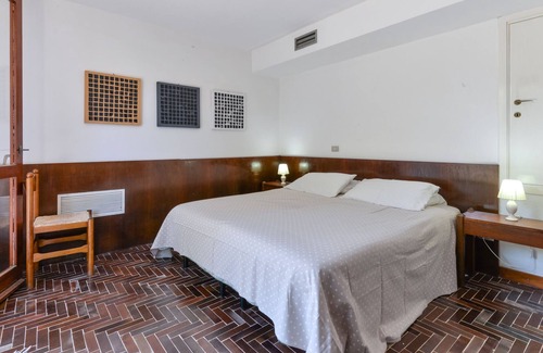 Capo D'arco Villa | Villa "Le Terrazze" with Sea View & Shared Pool