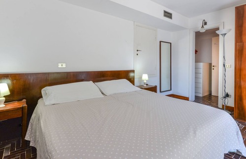 Capo D'arco Villa | Villa "Le Terrazze" with Sea View & Shared Pool
