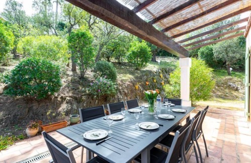 Plage de la Garonnette House | Villa Les 4 B by Interhome