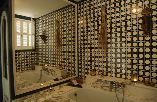 Jeanne d'Arc House | Villa Les Palmes