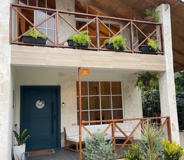 Polo Villa | Villa Linda