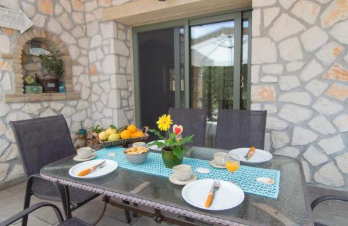 Limni Keri Villa | Villa Lobos (Labrini)