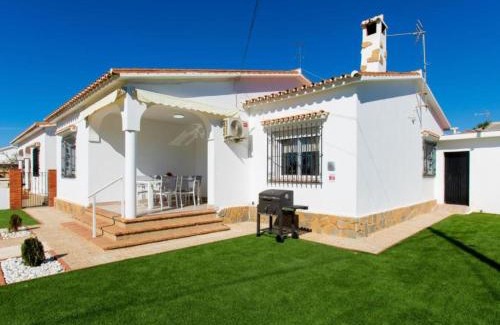 Torre de Benagalbon House | Villa Los Rubios