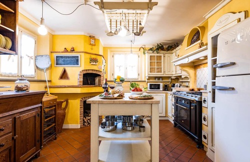 Capannori Villa | Villa Luigina 8, Emma Villas