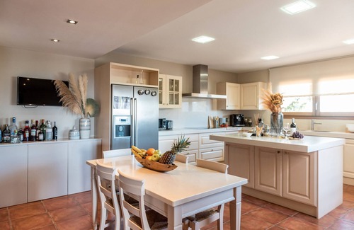 Puig Manya Villa | Villa 'Luxury with Pool and Seaview' with Sea View, Wi-Fi and Air Conditioning
