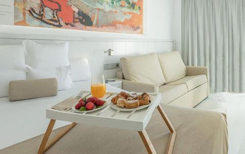 Grau i Platja Hotel | Villa Luz Design & Art Hotel