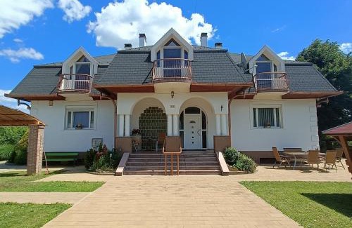 Balatonederics House | Villa Mátis