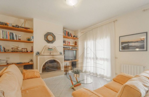 Magazzini Villa | Villa Magazzini with large garden with portico and outdoor kitchen and all possible internal comfort