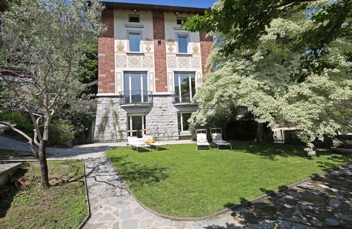 Oliveto Lario Villa | Villa Magnolia, Oliveto Lario, Italy