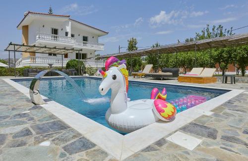 Salamis Villa | Villa Mairi - 2 private pools & Game Room near Athens