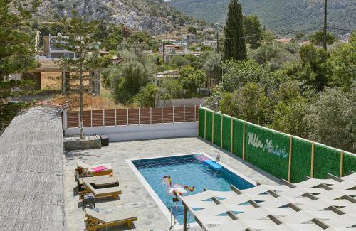 Salamis Villa | Villa Mairi - 2 private pools & Game Room near Athens