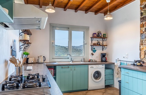 Stafylos Villa | Villa Maja, cozy country stone house with view- 1 km from the beach