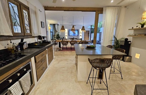 Puerto Bahia Villa | Villa Mama Mia