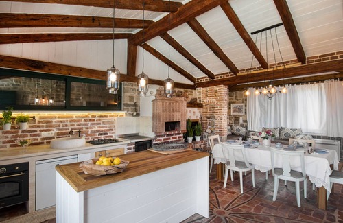 Klis Villa | Villa Manda Korina - Three-Bedroom Villa with Private Pool