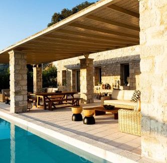 Filisia Villa | Villa Mantilari Wine Estate 7 Apartments 2 Private Pools 1 Heated Tennis Court Fitness Center