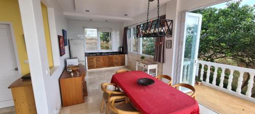 Cileunyi Villa | Villa Marbelice