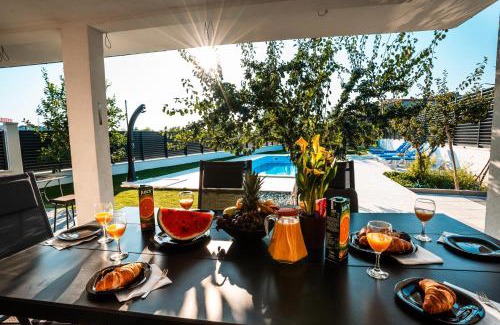 Mejasi Villa | Villa Margita