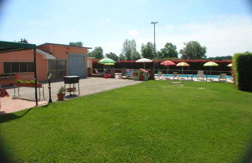 Altopascio Apartment | VILLA MARIA