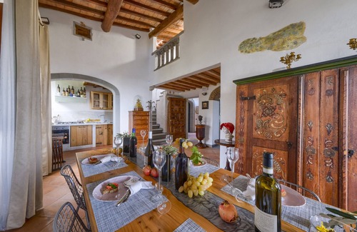 Sesto Fiorentino Villa | Villa Maria - relaxing getaway in the hills around Florence