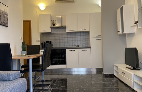 Zrce Apartment | Villa Marija Novalja