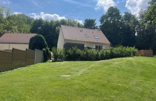 La Celle-sur-Morin House | Villa Marine