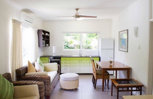 Yorkeys Knob Apartment | Villa Marine Holiday Apartments