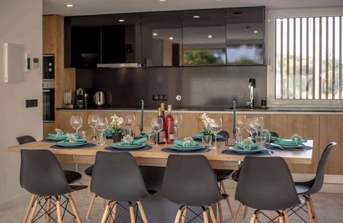 Albufeira Villa | Villa MariVital - 4 BR Luxury Stay with Heated Pool near Old Town