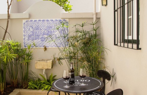 Cruz Quebrada Cottage | Villa Marquês a Secular House close to Lisbon