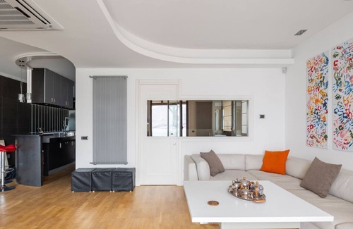 Addaura Apartment | Villa Maurino by DomuSicily